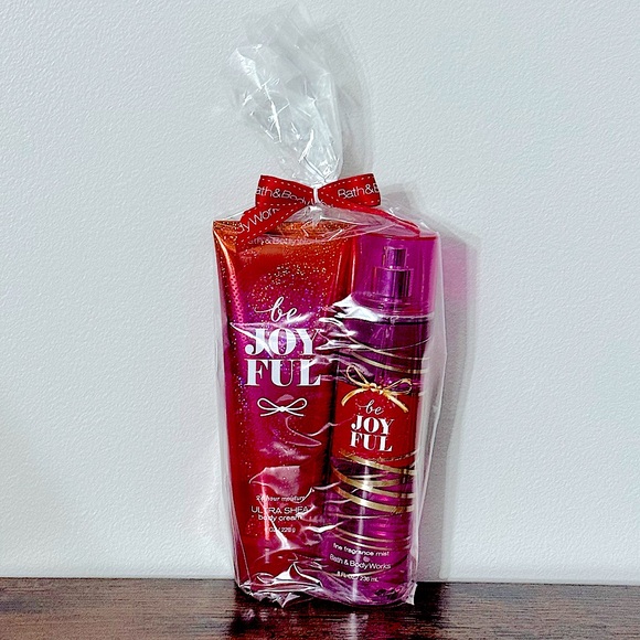 *Discontinued* Signature Series Bath & Body Works Be Joyful Gift Set - NWT - Picture 1 of 1